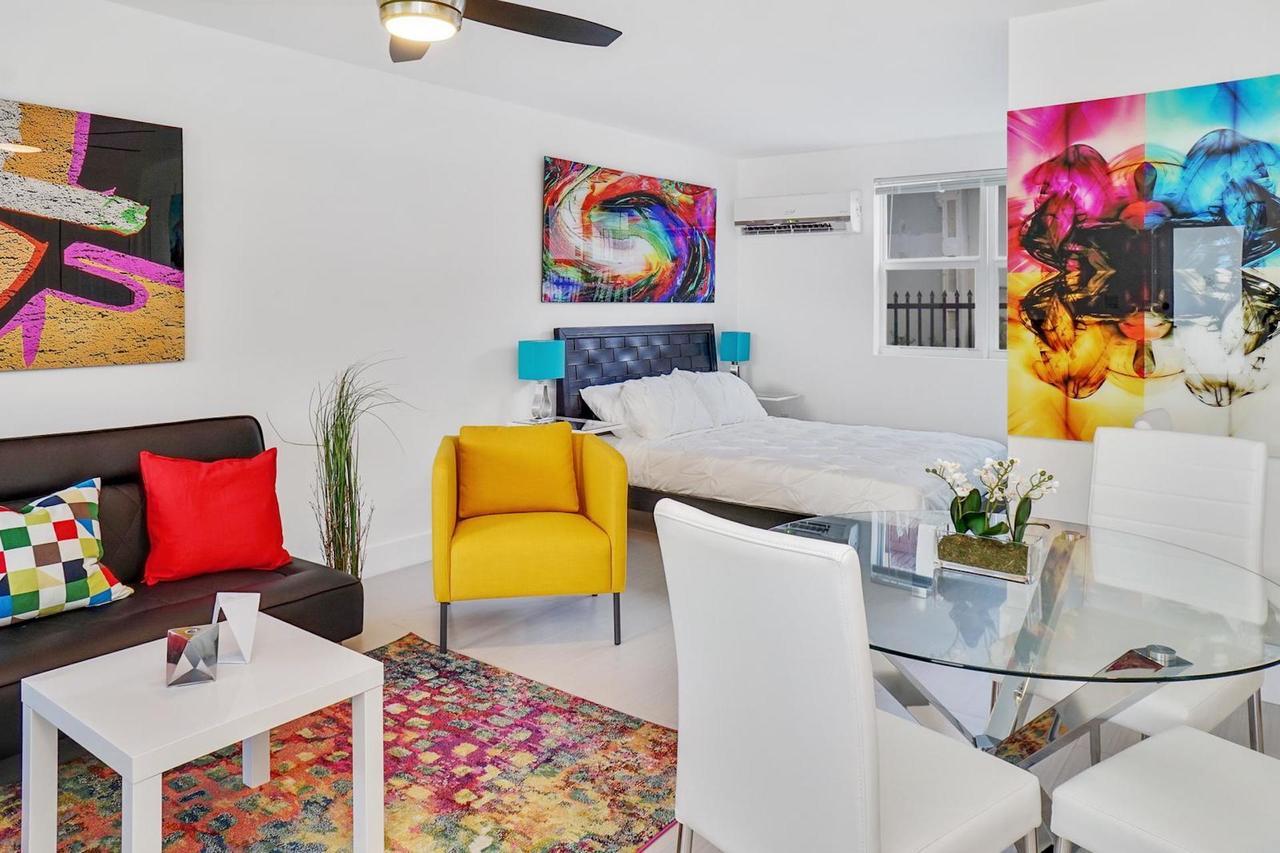 Sonder — Wynwood Walls Miami Bilik gambar
